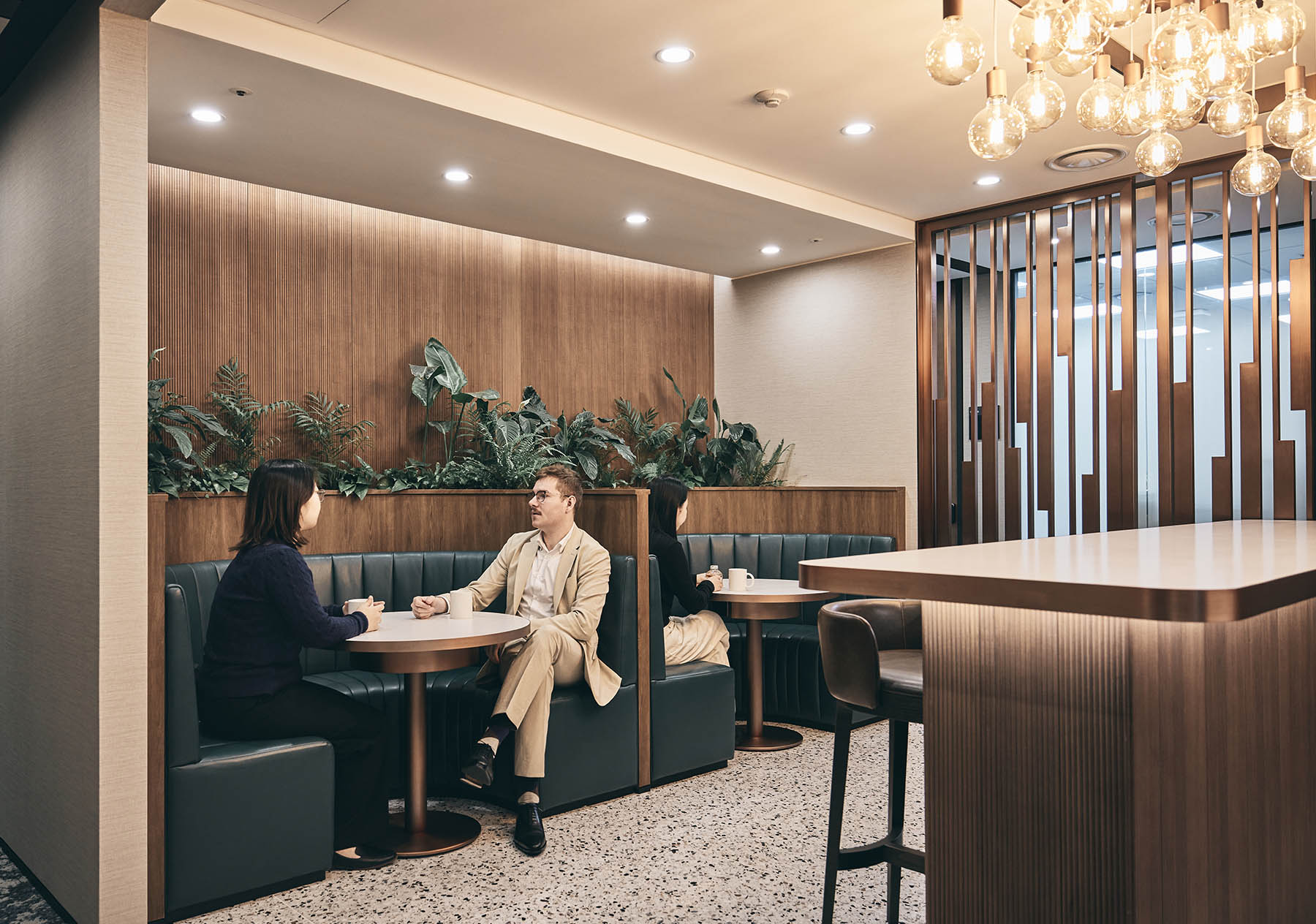 ビジネス・経済 welcome to prudential Prudential's small-business support | Prudential Financial, Inc.